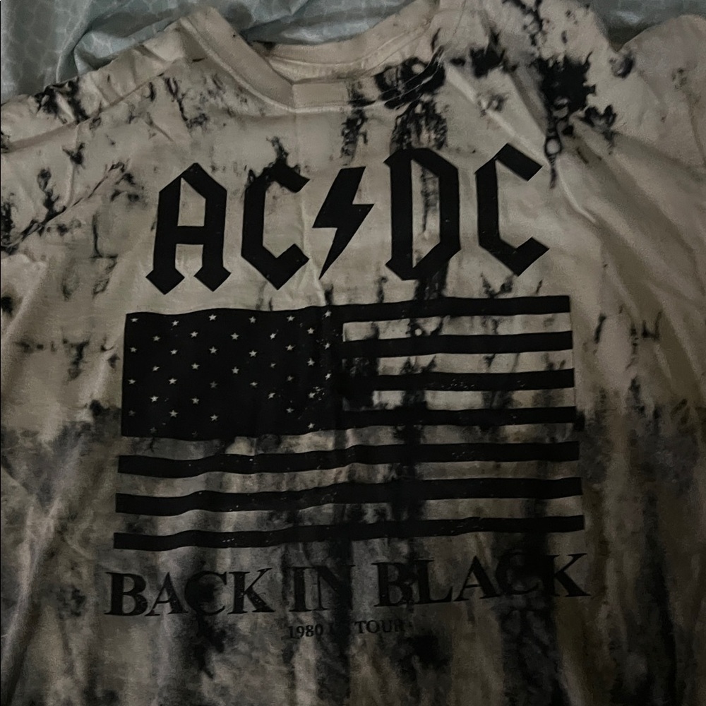 Brand new AC/DC Black and White Tie-Dye Short Sleeve Tee🎵🎤🎶🎹🎸